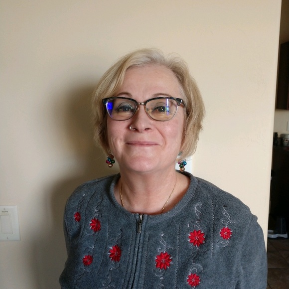 Meet your Posher, Rhoda - Picture 1 of 1